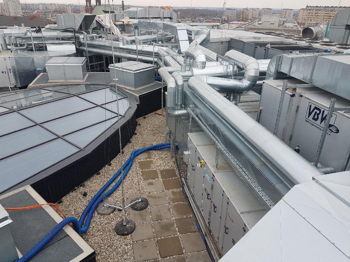 dachy płaskie użytkowe techniczne 132