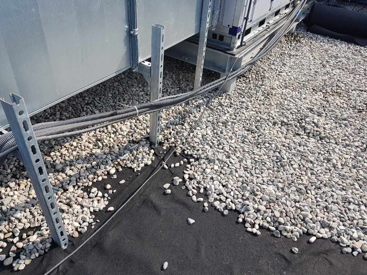 dachy płaskie użytkowe techniczne 142