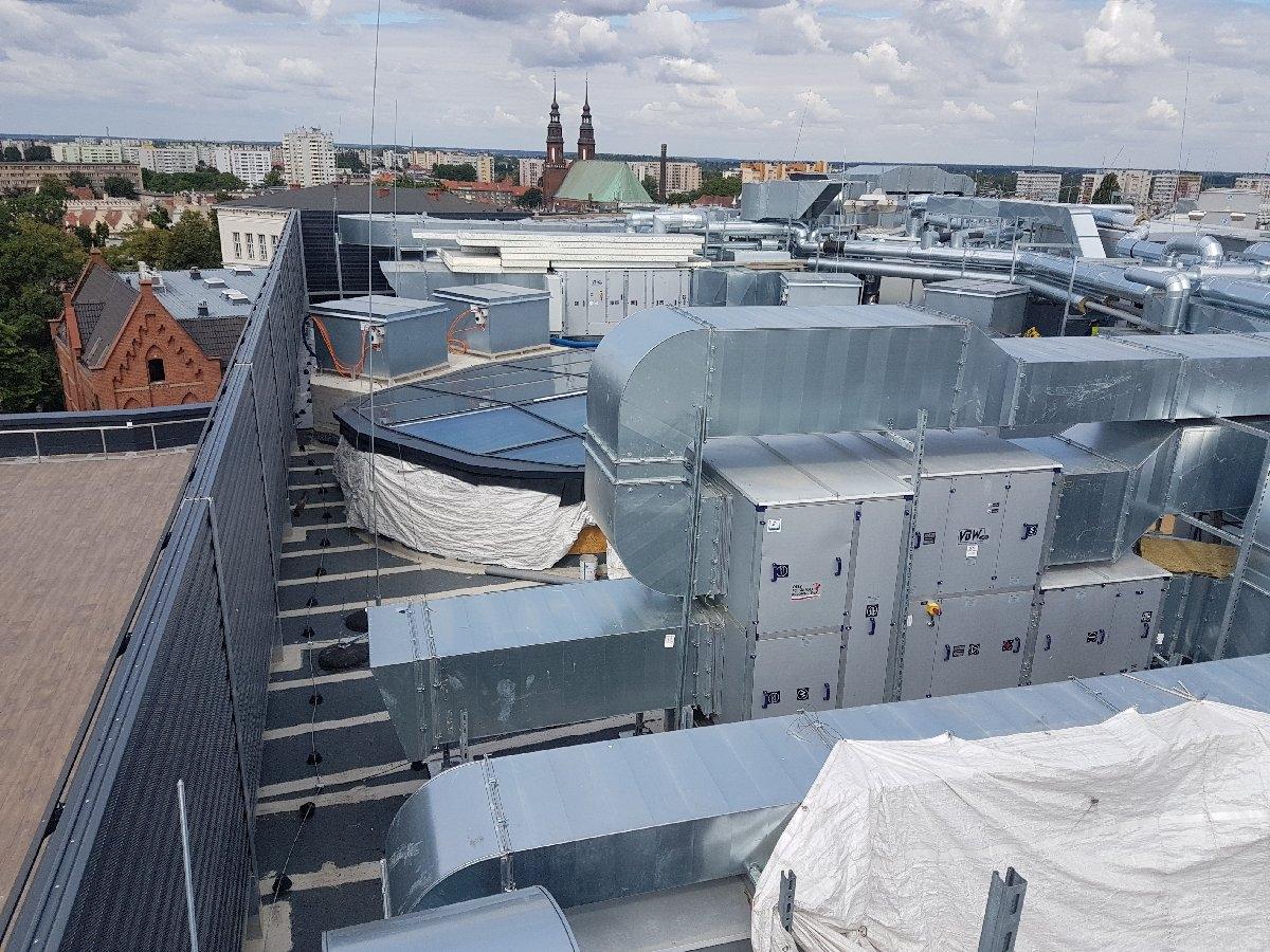 dachy płaskie użytkowe techniczne 157