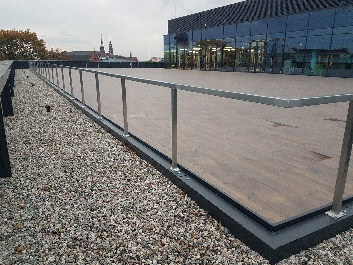 dachy płaskie użytkowe techniczne 181
