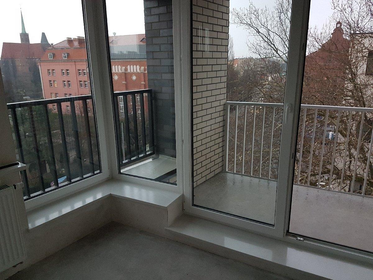 Fasady gzymsy parapety 54