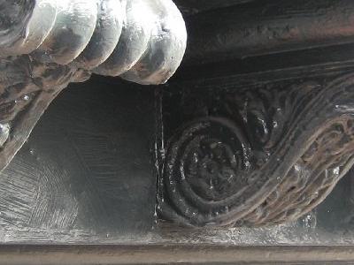 Fasady gzymsy parapety 37