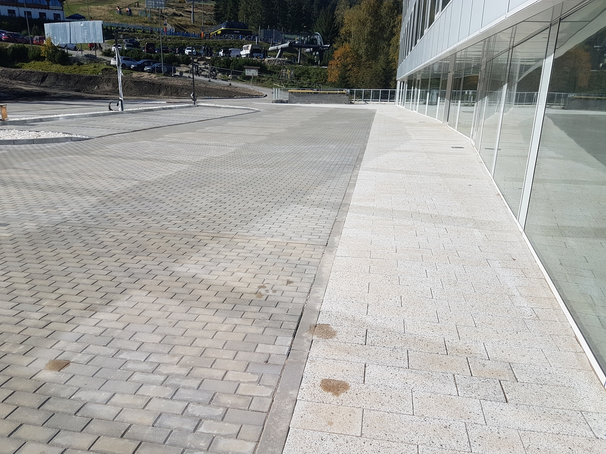 parkingi-naziemne-podziemne-dachowe-rampy-serwisowe-893
