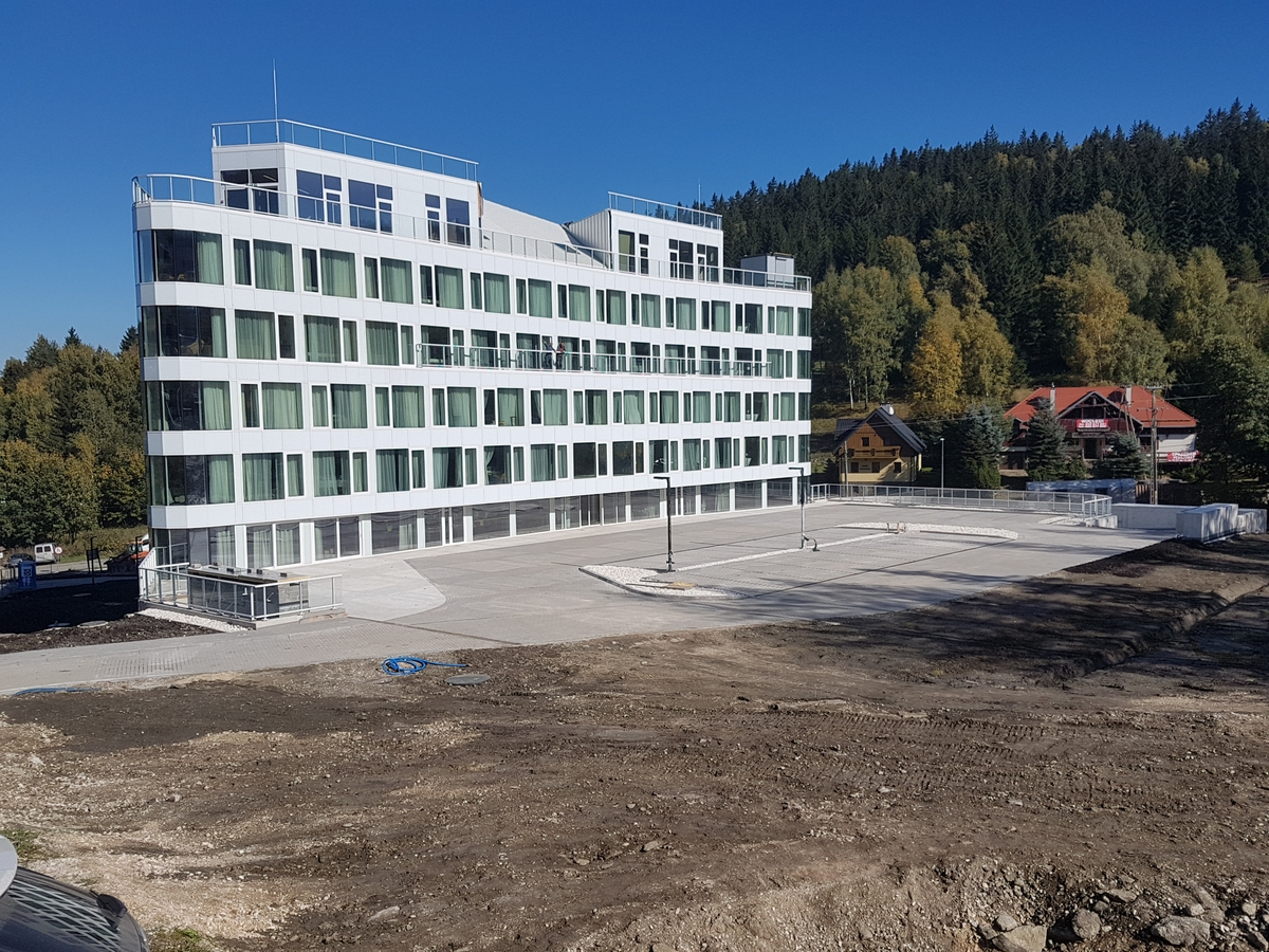 parkingi-naziemne-podziemne-dachowe-rampy-serwisowe-896
